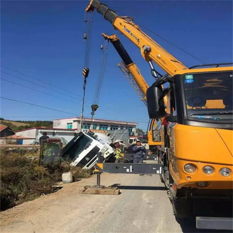 浏阳吊车道路救援多少钱